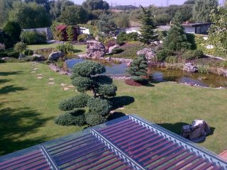 pergola-s-ovládaným-nálonem-lamel